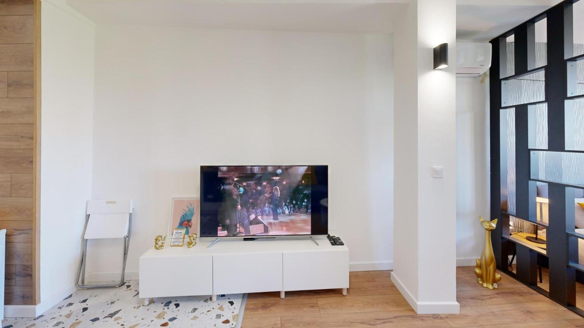 Modern City Stay Apartment 4 Min Walk From Alexander Nevski صوفيا المظهر الخارجي الصورة