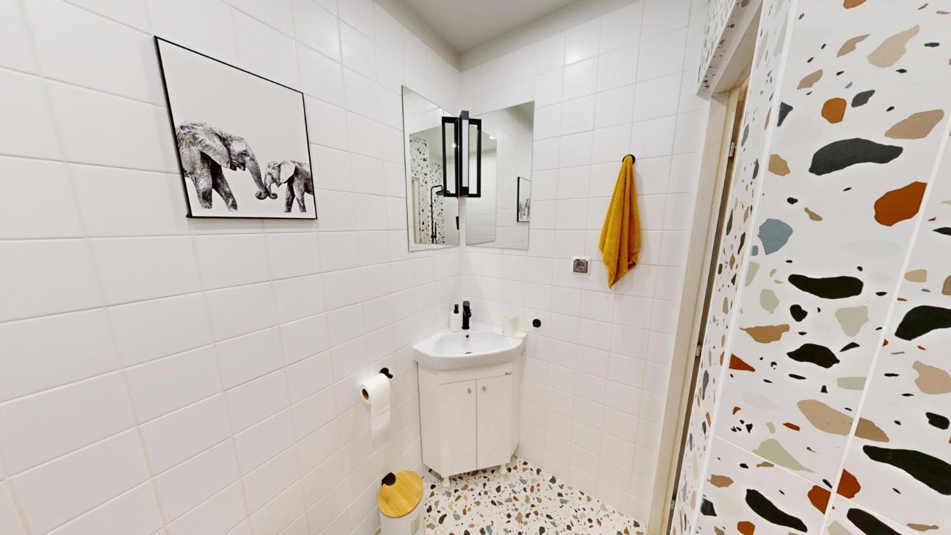 Modern City Stay Apartment 4 Min Walk From Alexander Nevski صوفيا المظهر الخارجي الصورة
