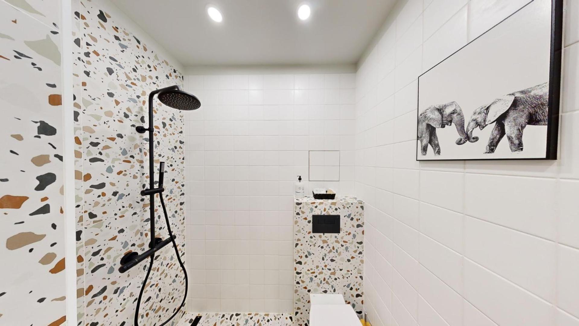 Modern City Stay Apartment 4 Min Walk From Alexander Nevski صوفيا المظهر الخارجي الصورة