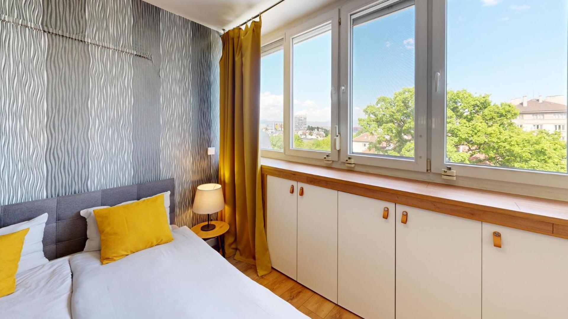 Modern City Stay Apartment 4 Min Walk From Alexander Nevski صوفيا المظهر الخارجي الصورة