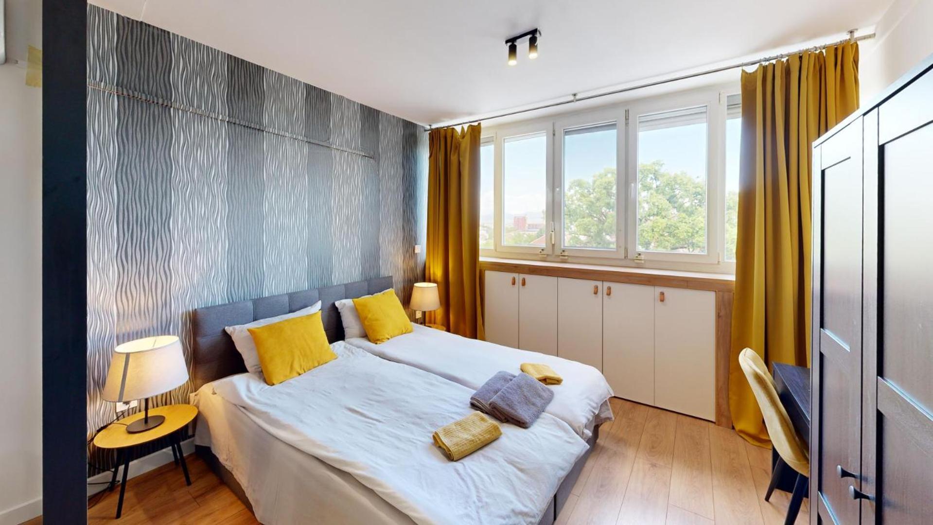 Modern City Stay Apartment 4 Min Walk From Alexander Nevski صوفيا المظهر الخارجي الصورة